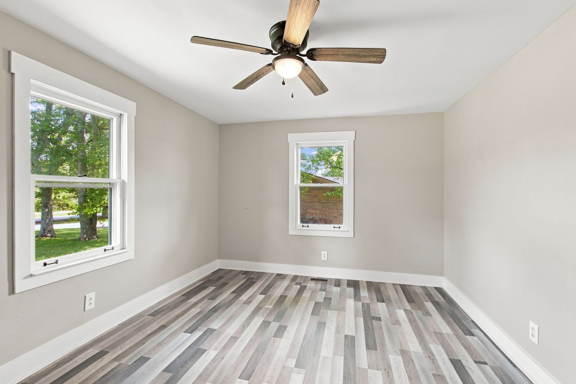 1261 Harrison Rd, Murfreesboro, TN 37128 1261 Harrison Rd, Murfreesboro, TN 37128