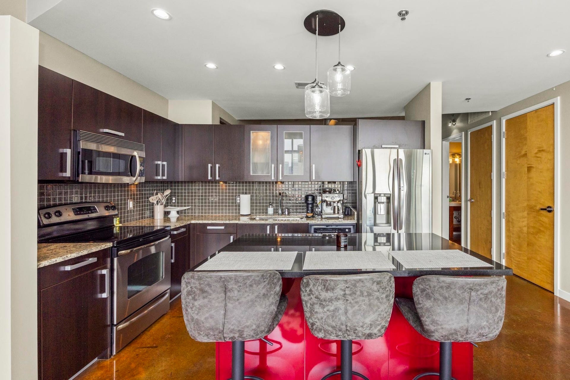 600 12th Ave S, #1411, Nashville, TN 37203 600 12th Ave S, #1411, Nashville, TN 37203