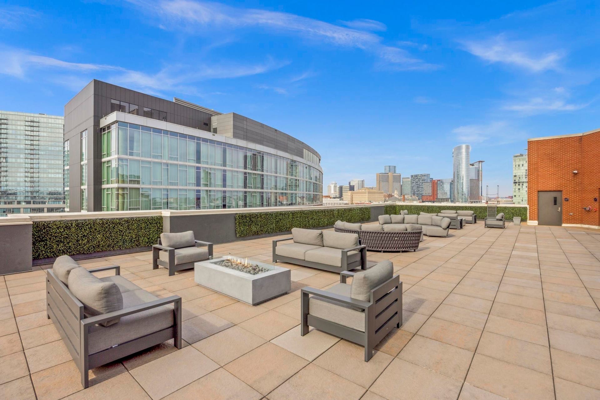600 12th Ave S, #1411, Nashville, TN 37203 600 12th Ave S, #1411, Nashville, TN 37203