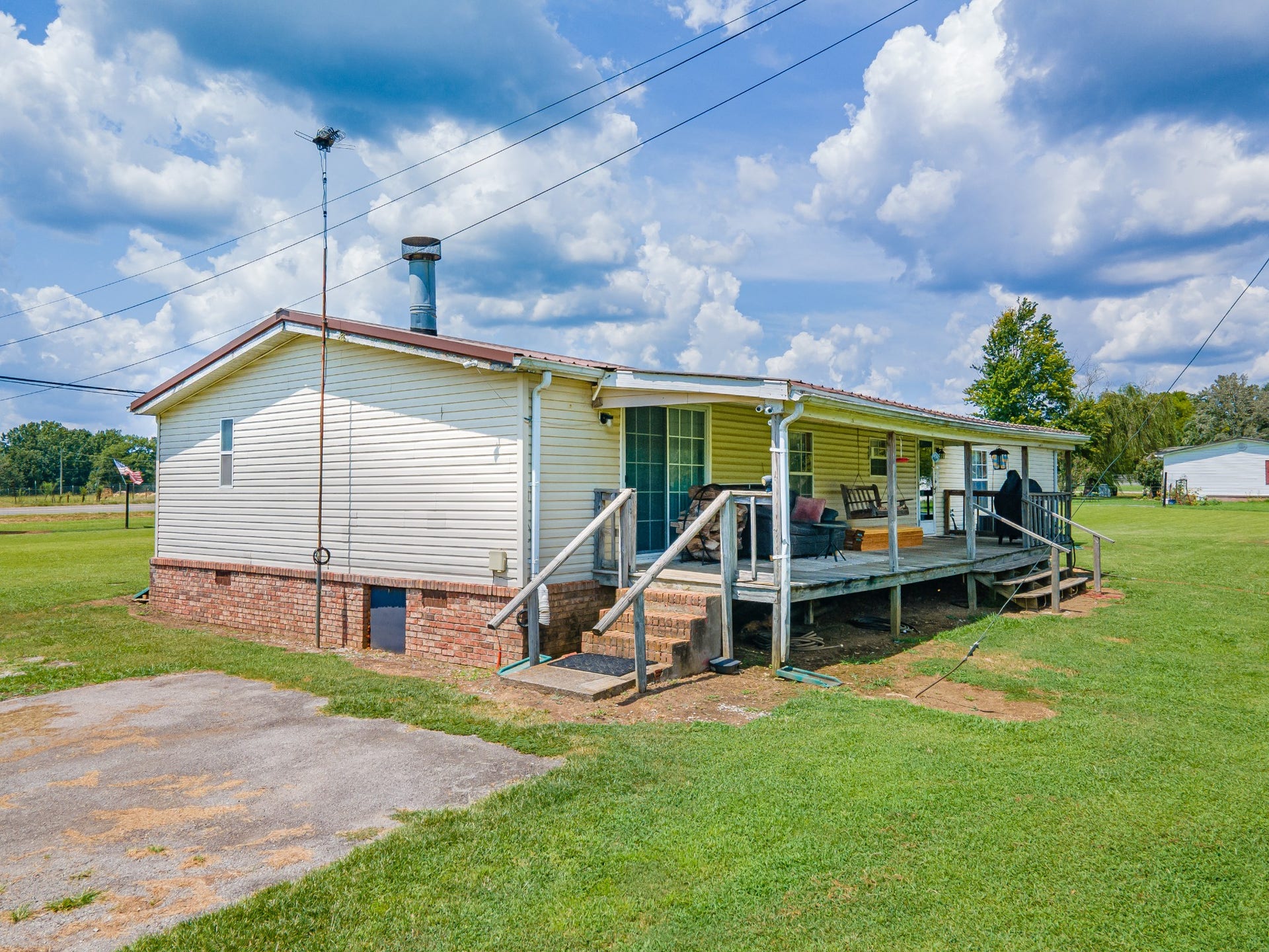 781 Belfast Farmington Rd, Lewisburg, TN 37091 781 Belfast Farmington Rd, Lewisburg, TN 37091