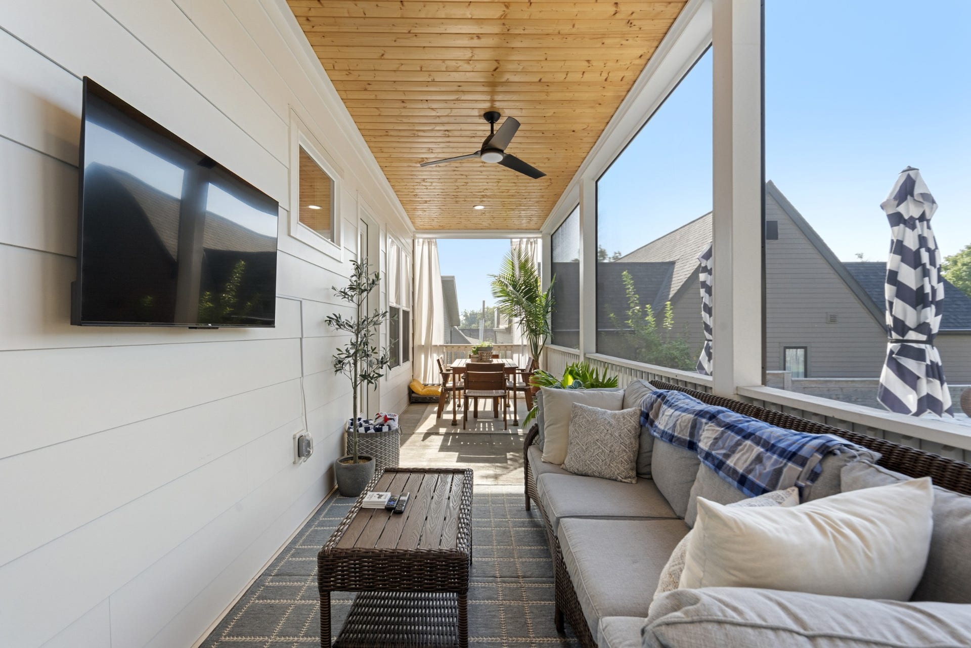 2304B Porter Rd, Nashville, TN 37206 2304B Porter Rd, Nashville, TN 37206
