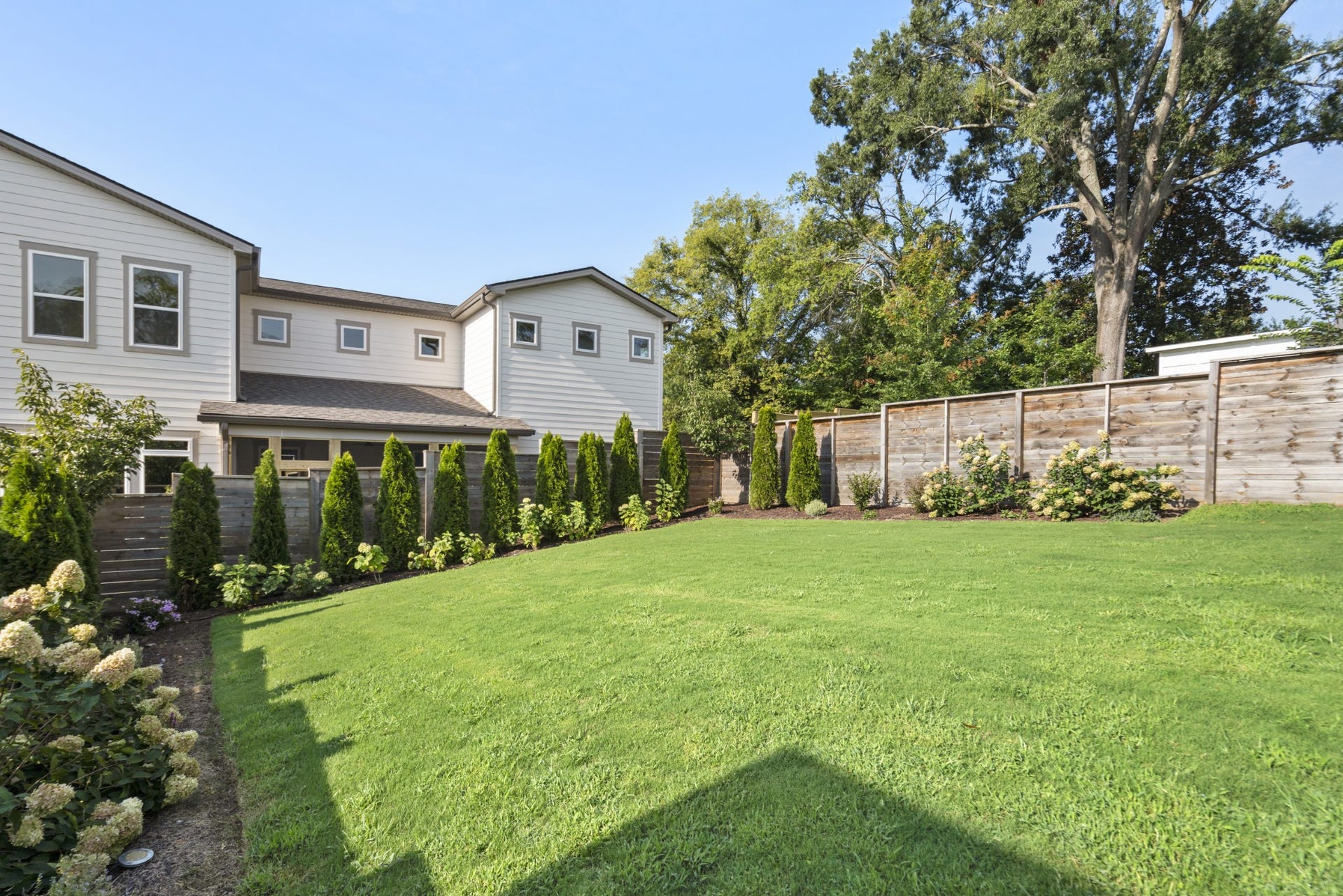 2304B Porter Rd, Nashville, TN 37206 2304B Porter Rd, Nashville, TN 37206