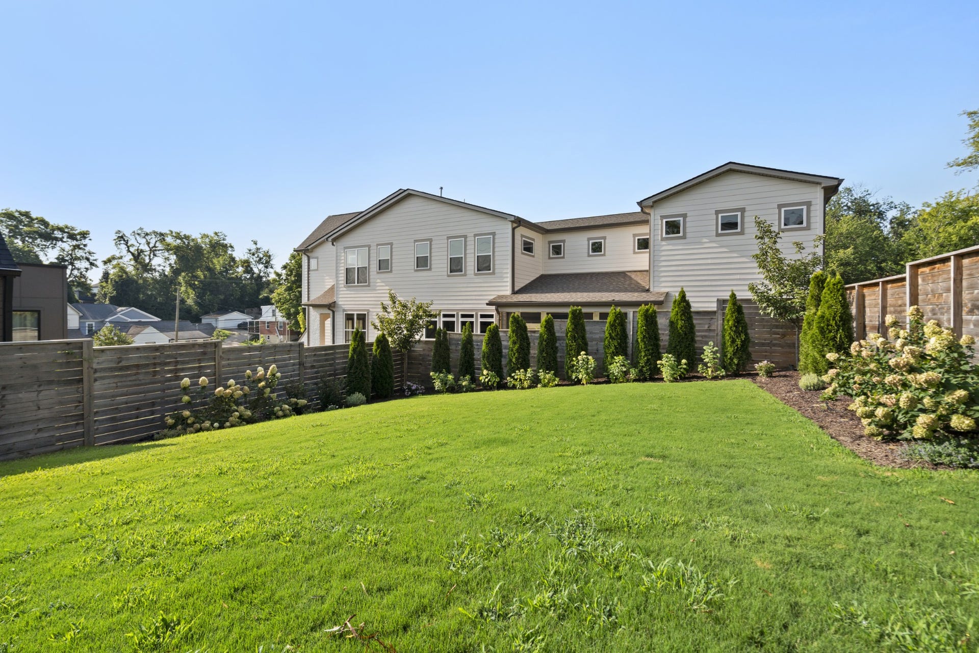 2304B Porter Rd, Nashville, TN 37206 2304B Porter Rd, Nashville, TN 37206