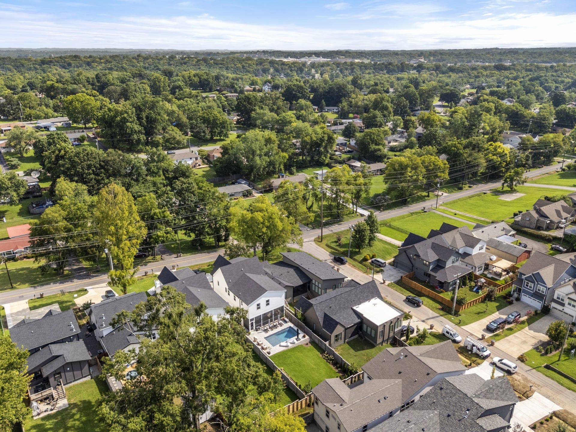 2304B Porter Rd, Nashville, TN 37206 2304B Porter Rd, Nashville, TN 37206