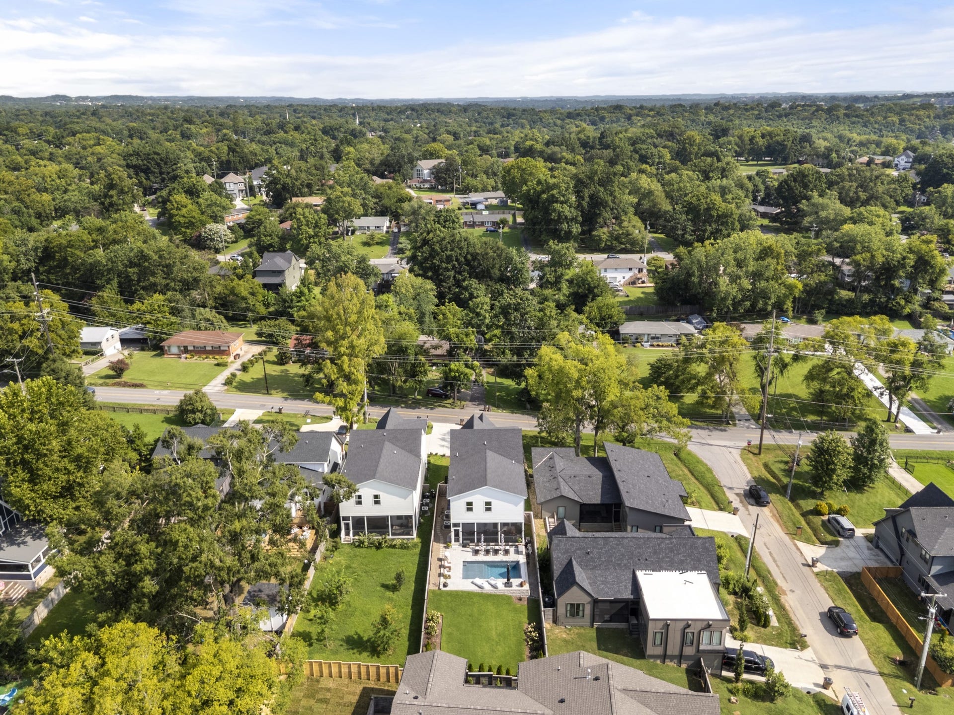 2304B Porter Rd, Nashville, TN 37206 2304B Porter Rd, Nashville, TN 37206