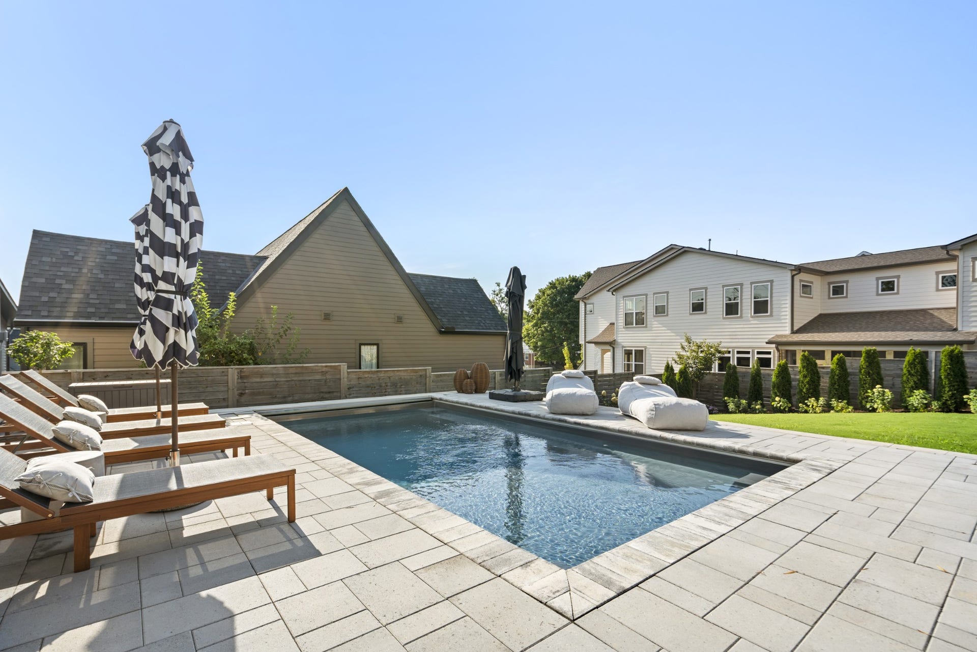 2304B Porter Rd, Nashville, TN 37206 2304B Porter Rd, Nashville, TN 37206