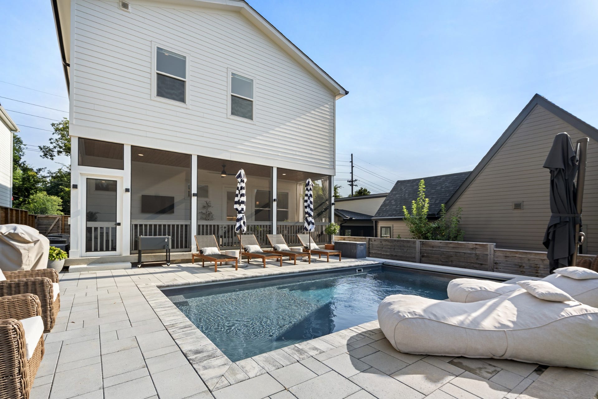 2304B Porter Rd, Nashville, TN 37206 2304B Porter Rd, Nashville, TN 37206