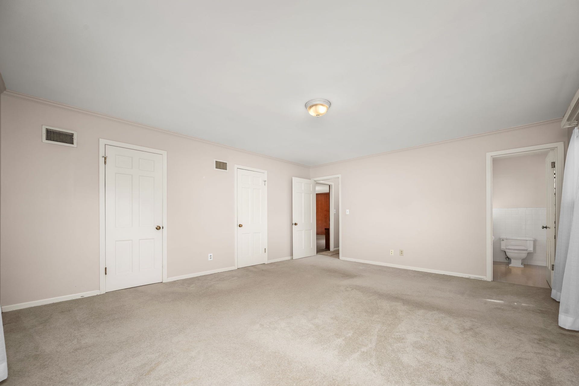 327 Minerva Dr, Murfreesboro, TN 37130 327 Minerva Dr, Murfreesboro, TN 37130