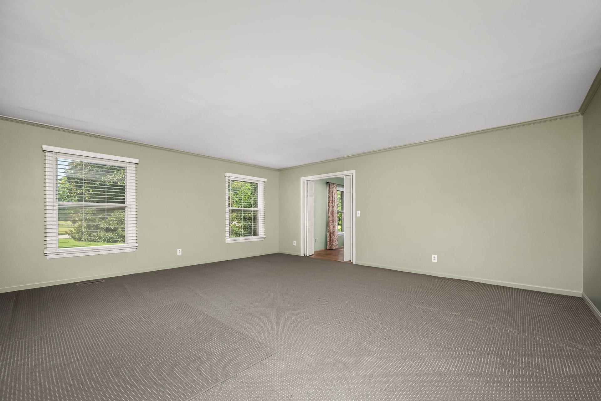 327 Minerva Dr, Murfreesboro, TN 37130 327 Minerva Dr, Murfreesboro, TN 37130