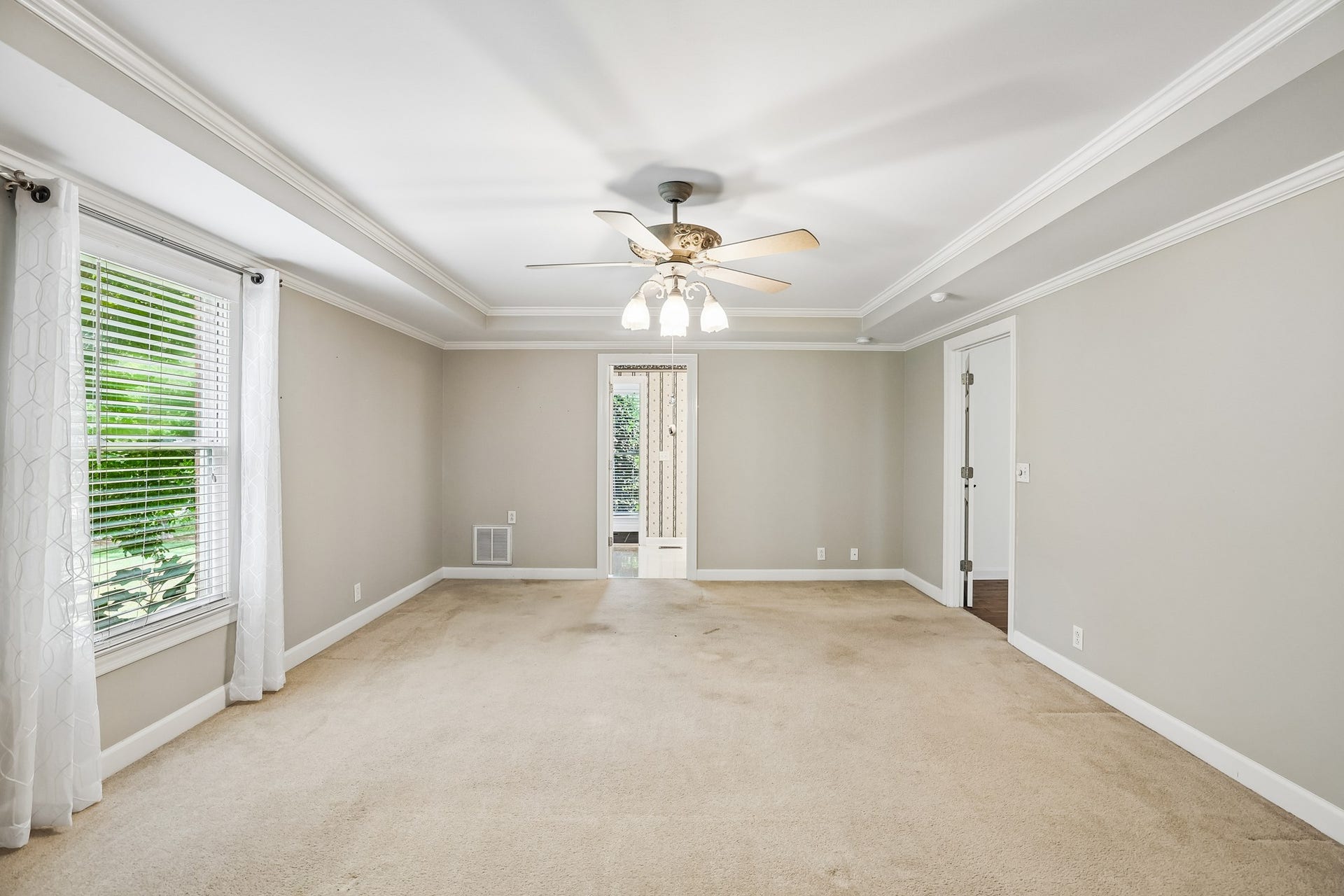 118 Tenby Dr, Murfreesboro, TN 37127 118 Tenby Dr, Murfreesboro, TN 37127