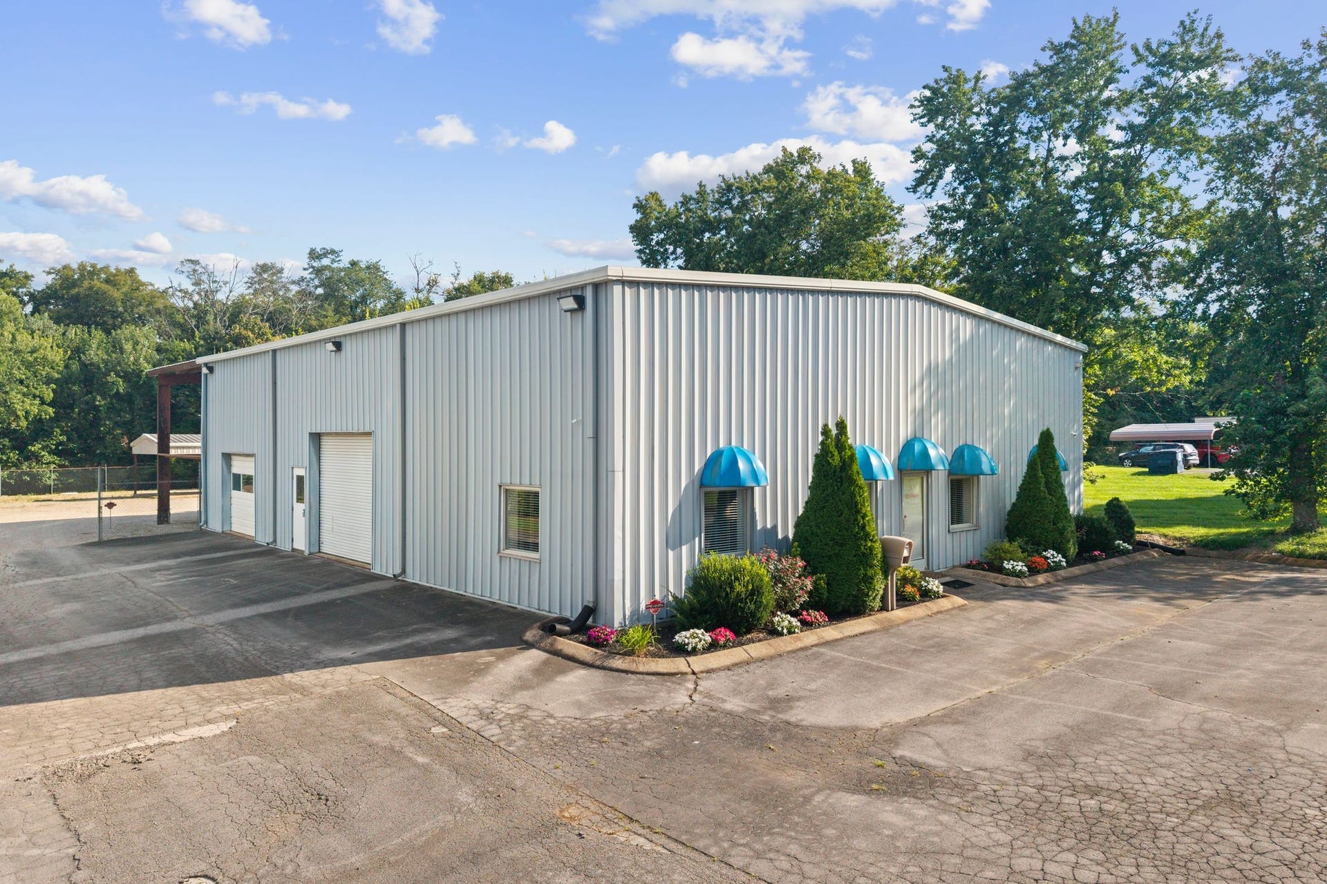 703 Lion Pkwy, Columbia, TN 38401 703 Lion Pkwy, Columbia, TN 38401