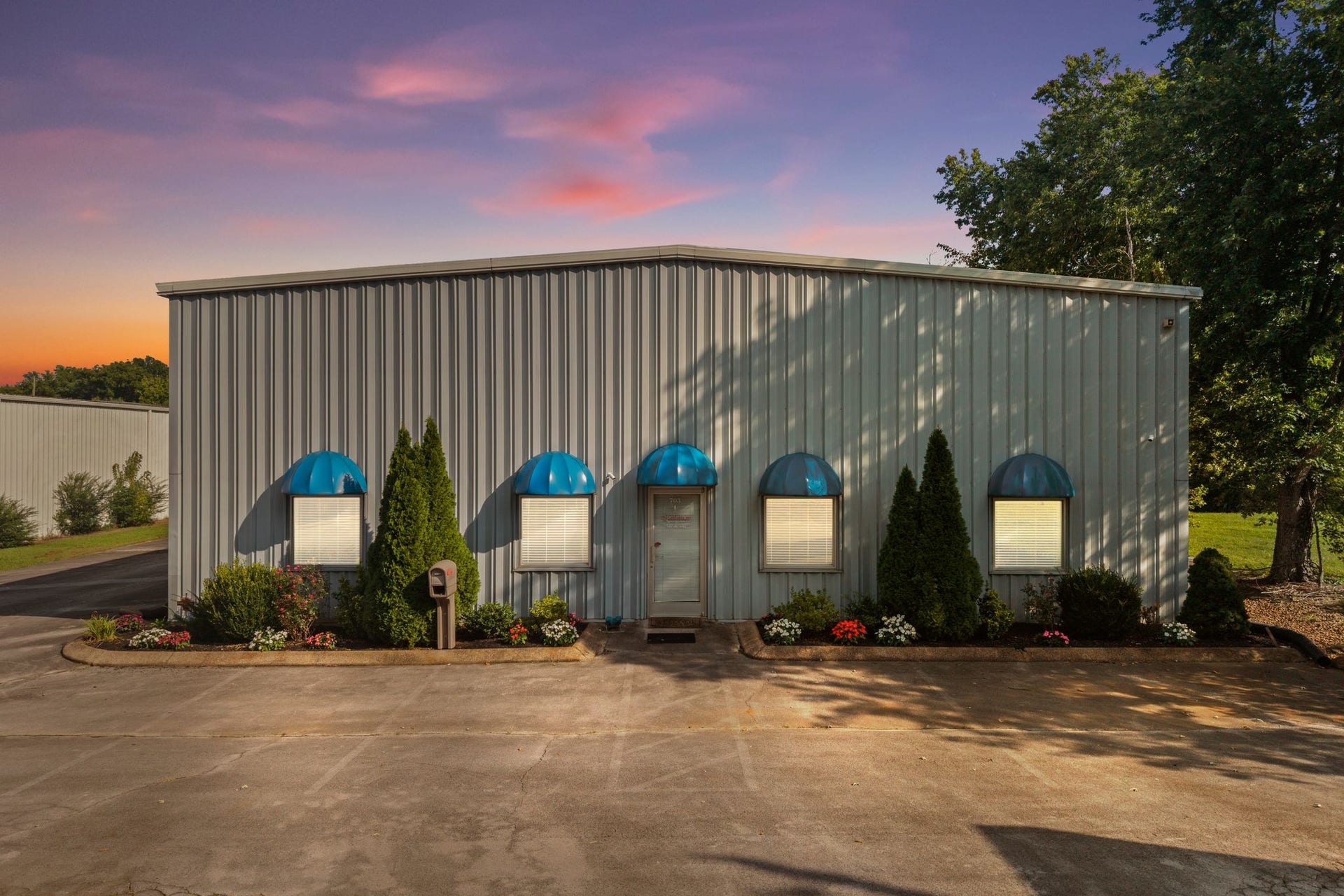 703 Lion Pkwy, Columbia, TN 38401 703 Lion Pkwy, Columbia, TN 38401
