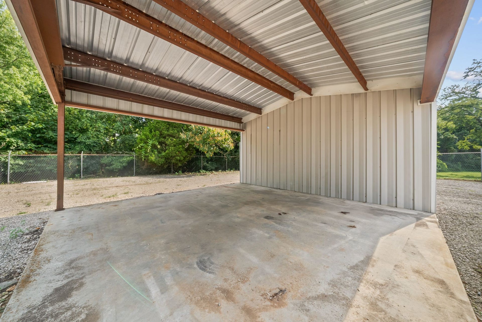 703 Lion Pkwy, Columbia, TN 38401 703 Lion Pkwy, Columbia, TN 38401