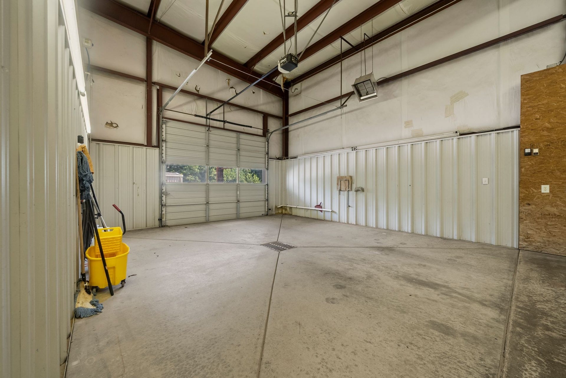 703 Lion Pkwy, Columbia, TN 38401 703 Lion Pkwy, Columbia, TN 38401