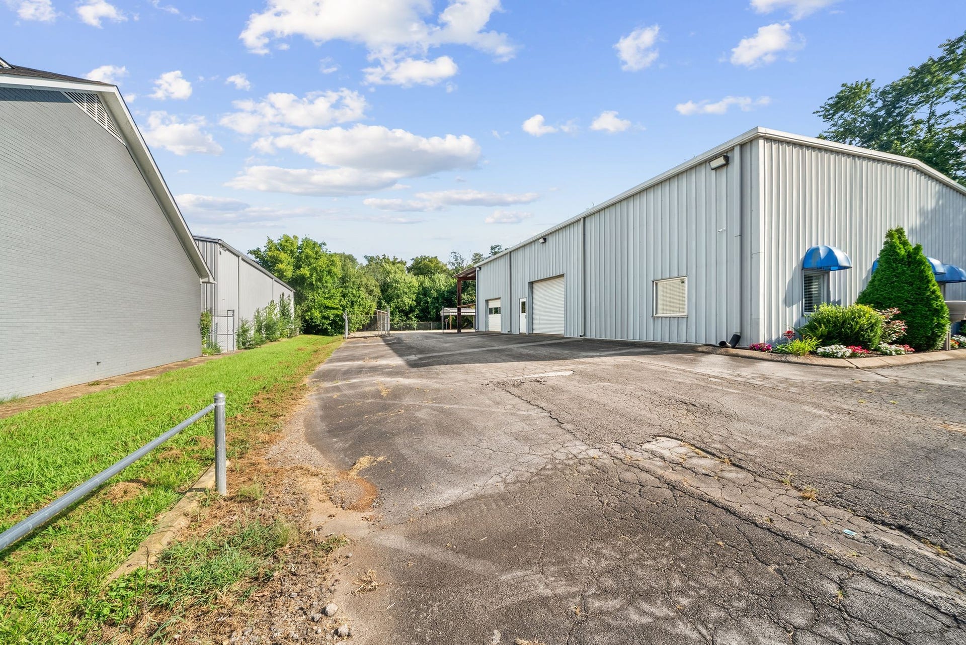 703 Lion Pkwy, Columbia, TN 38401 703 Lion Pkwy, Columbia, TN 38401