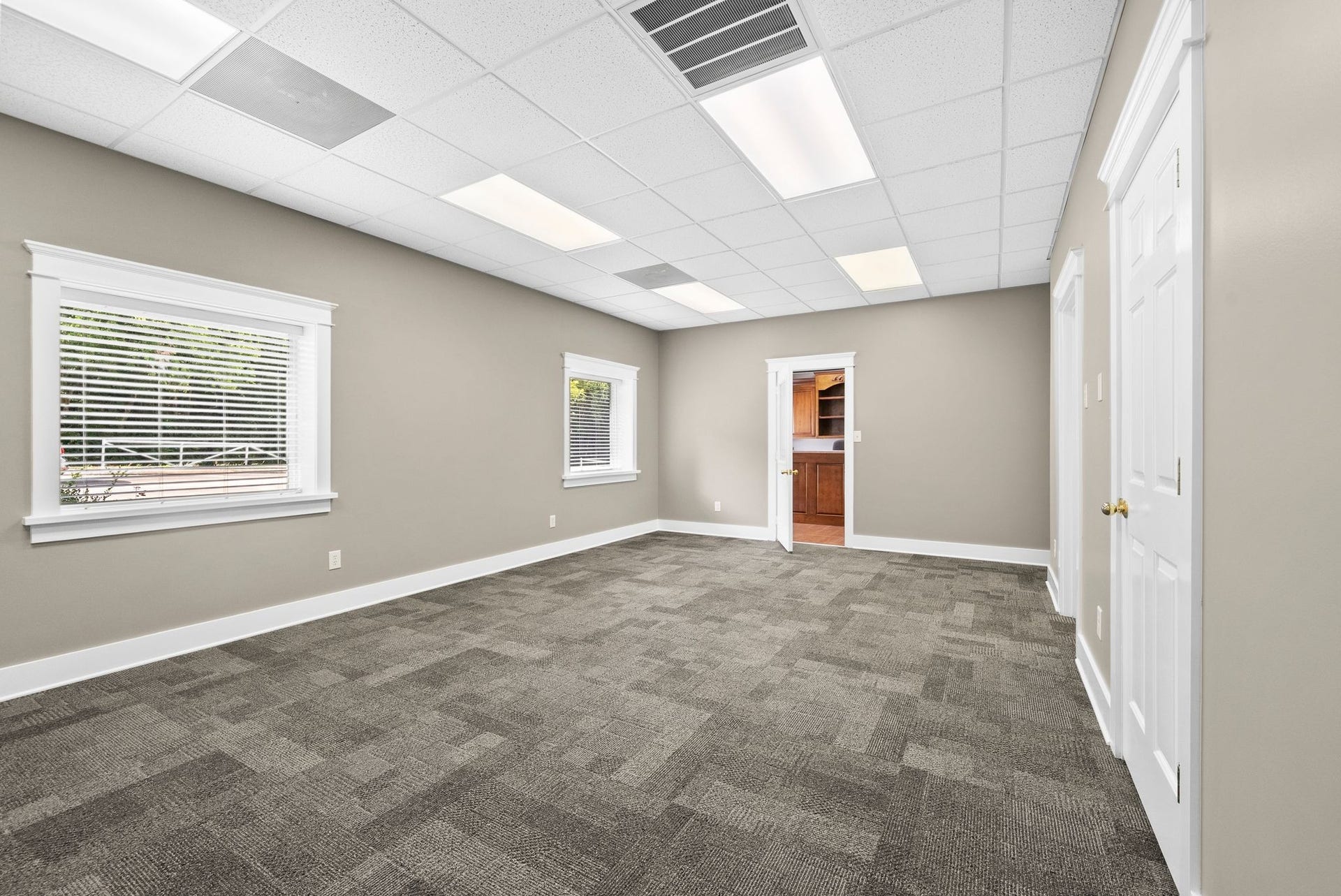 703 Lion Pkwy, Columbia, TN 38401 703 Lion Pkwy, Columbia, TN 38401