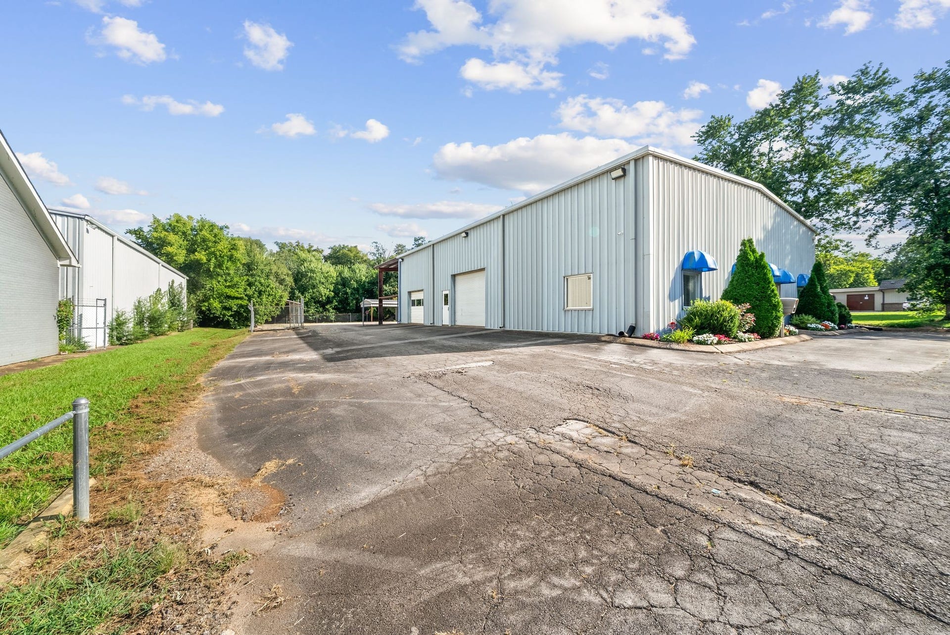 703 Lion Pkwy, Columbia, TN 38401 703 Lion Pkwy, Columbia, TN 38401