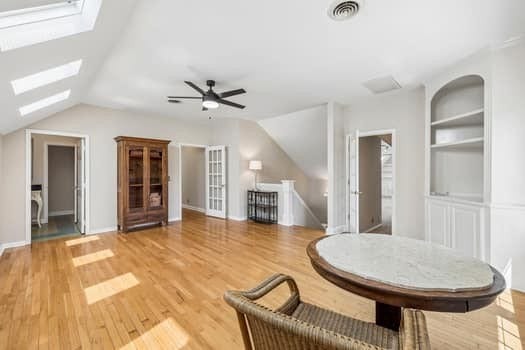 1503 Bradberry Dr, Murfreesboro, TN 37130 This Home Has Many Flex Rooms To Meet Your Familys Needs