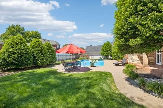1503 Bradberry Dr, Murfreesboro, TN 37130 Backyard Oasis