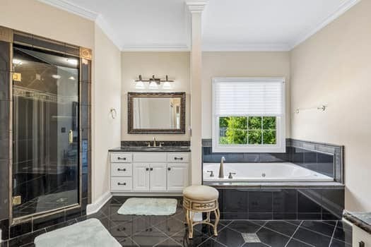 1503 Bradberry Dr, Murfreesboro, TN 37130 A Unique Owners Suite Bathroom That Says WOW