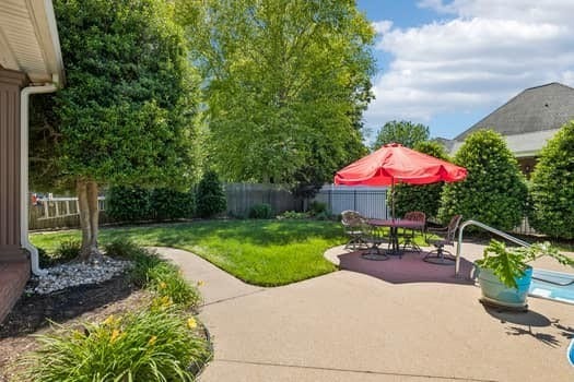 1503 Bradberry Dr, Murfreesboro, TN 37130 Fenced Yard With Treeline