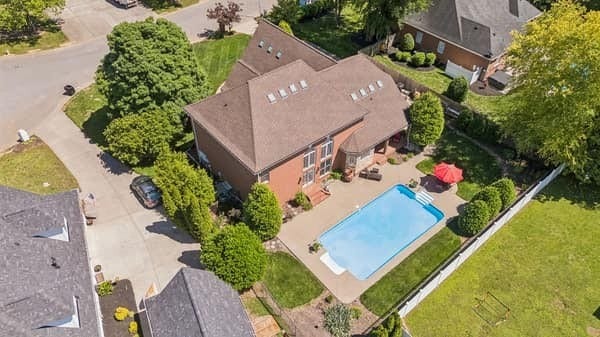 1503 Bradberry Dr, Murfreesboro, TN 37130 Make THIS View Your Very Own!