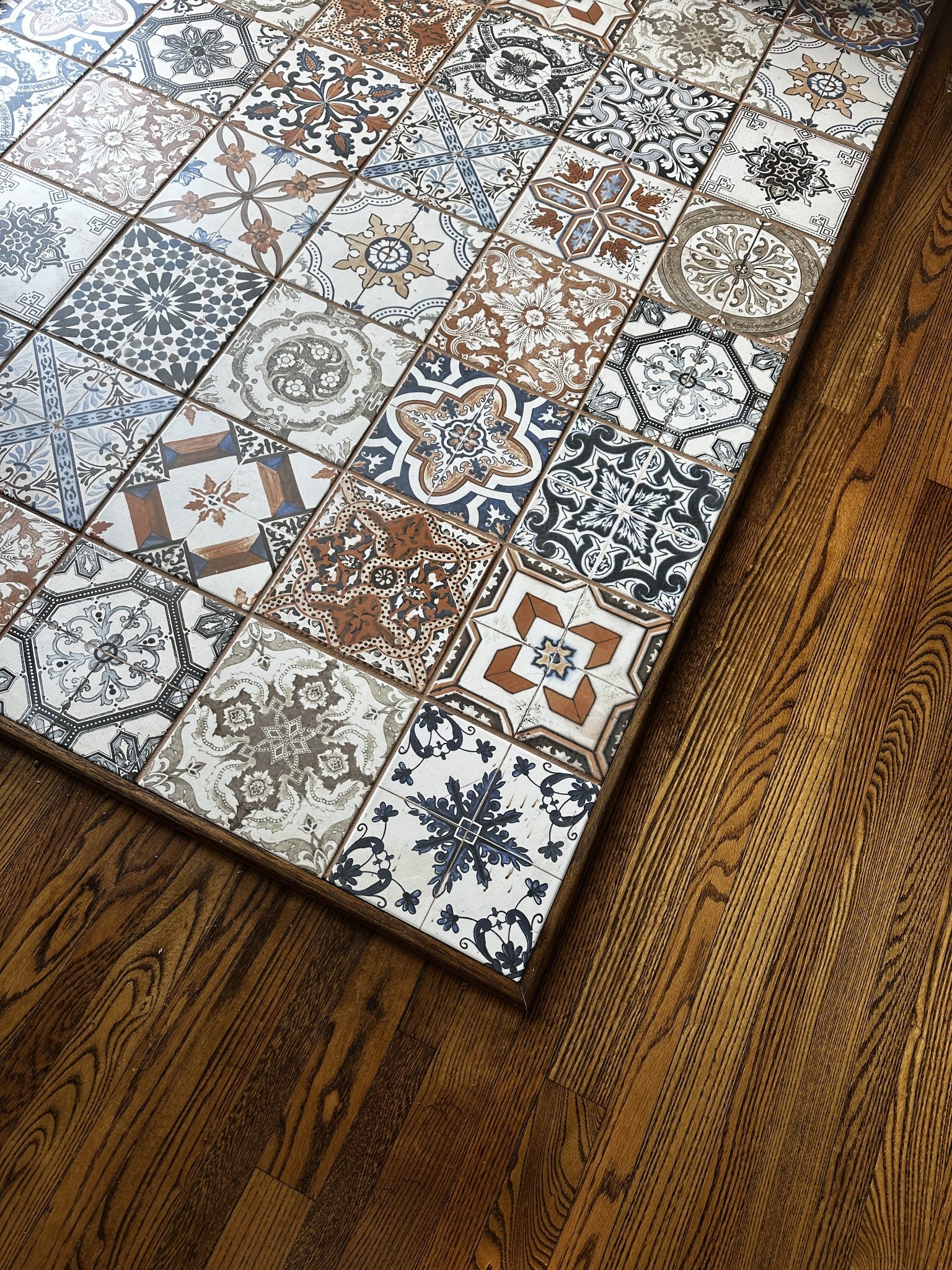 2930 Murfreesboro Hwy, Manchester, TN 37355 Unique tile at front door entrance