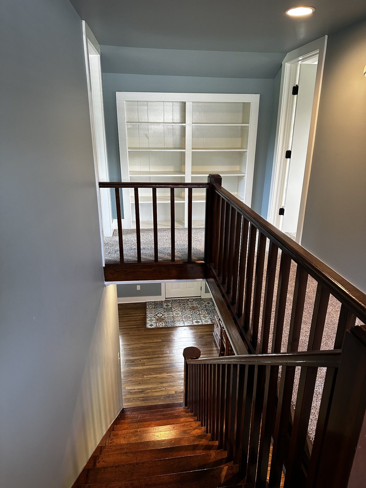 2930 Murfreesboro Hwy, Manchester, TN 37355 Adorable refinished original built in bookshelf between upstairs bedrooms
