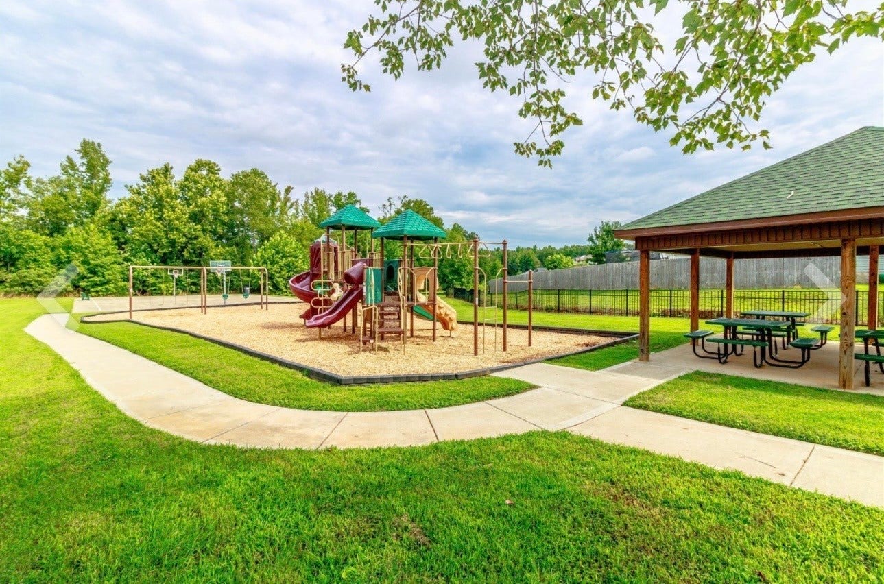 1416 Fredrick Dr, Clarksville, TN 37042 1416 Fredrick Dr, Clarksville, TN 37042