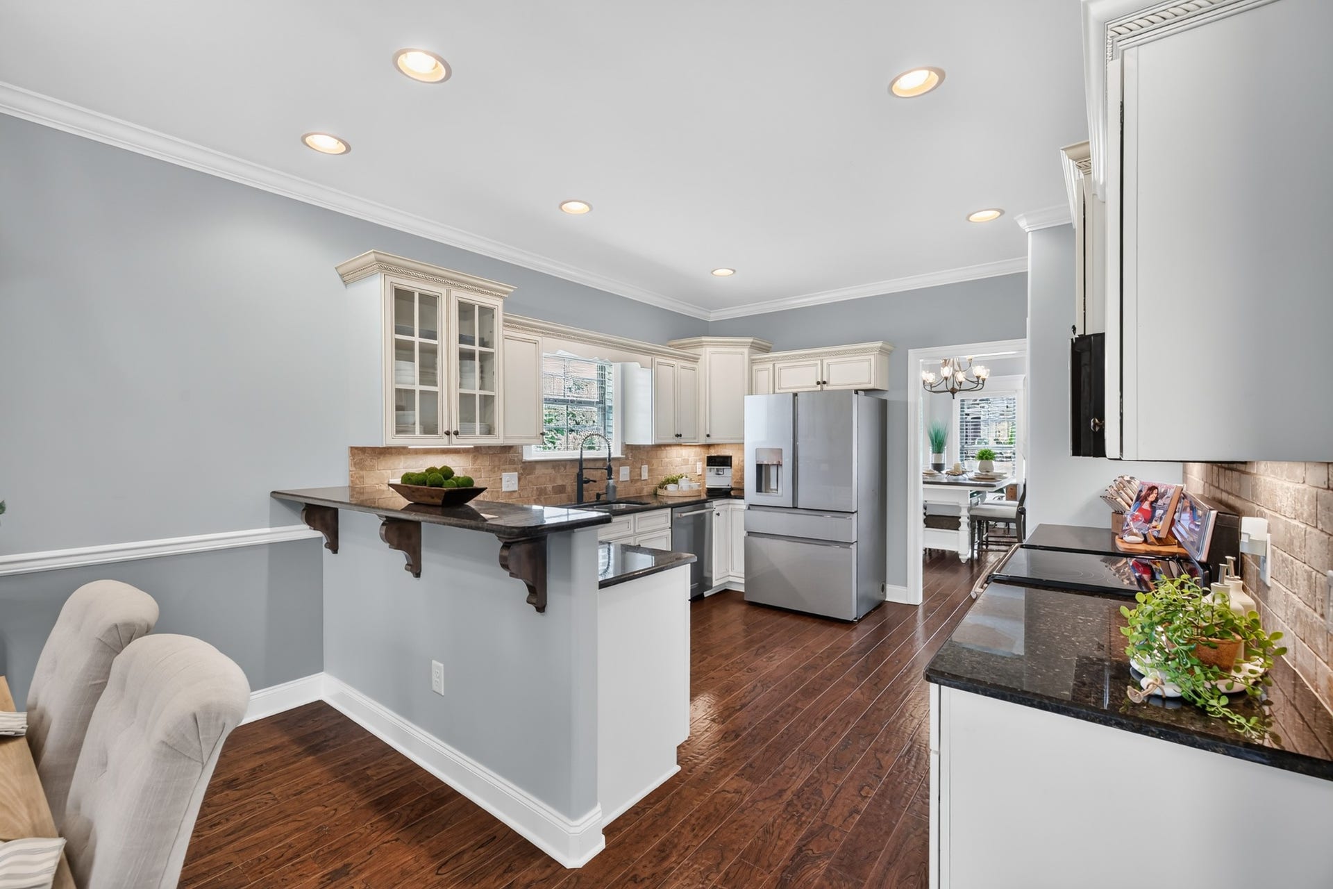 8229 Richpine Dr, Murfreesboro, TN 37128 8229 Richpine Dr, Murfreesboro, TN 37128