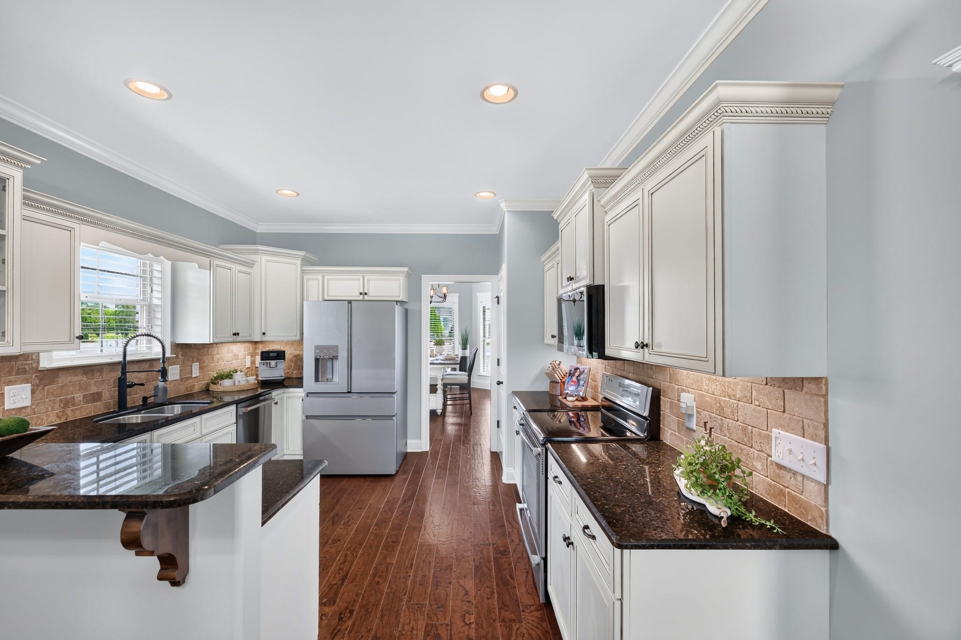 8229 Richpine Dr, Murfreesboro, TN 37128 8229 Richpine Dr, Murfreesboro, TN 37128