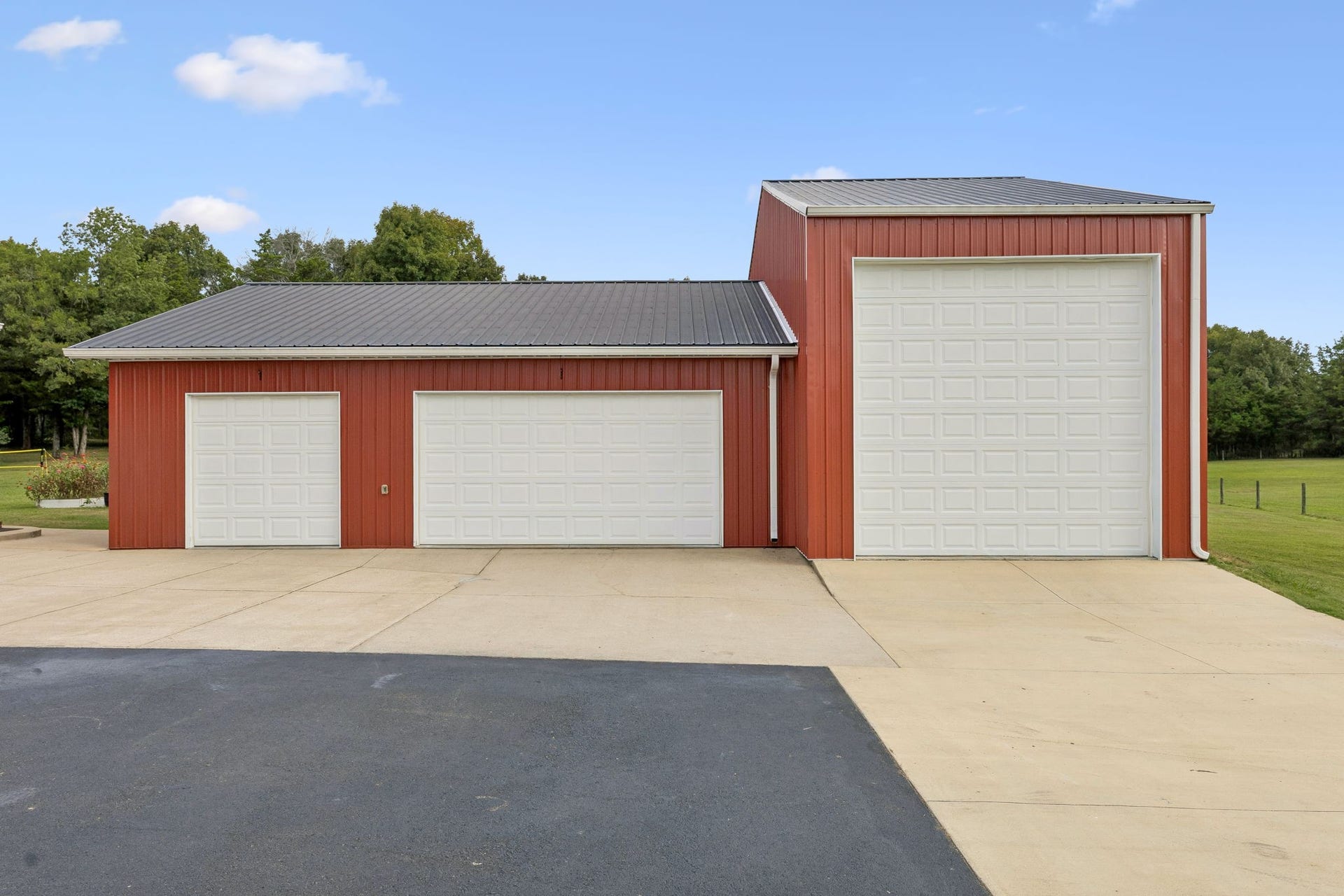 1420 S Berlin Rd, Lewisburg, TN 37091 1420 S Berlin Rd, Lewisburg, TN 37091