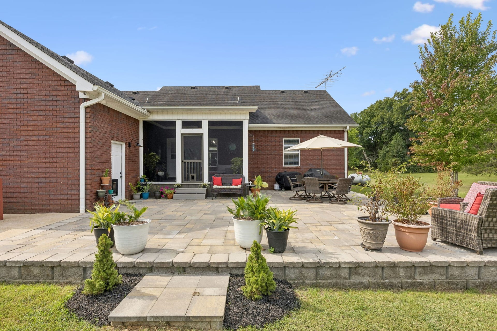 1420 S Berlin Rd, Lewisburg, TN 37091 1420 S Berlin Rd, Lewisburg, TN 37091
