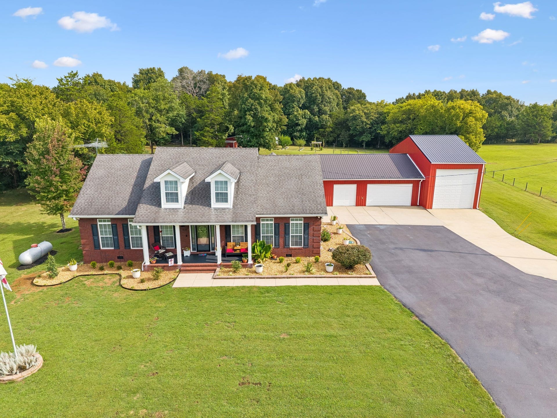 1420 S Berlin Rd, Lewisburg, TN 37091 1420 S Berlin Rd, Lewisburg, TN 37091