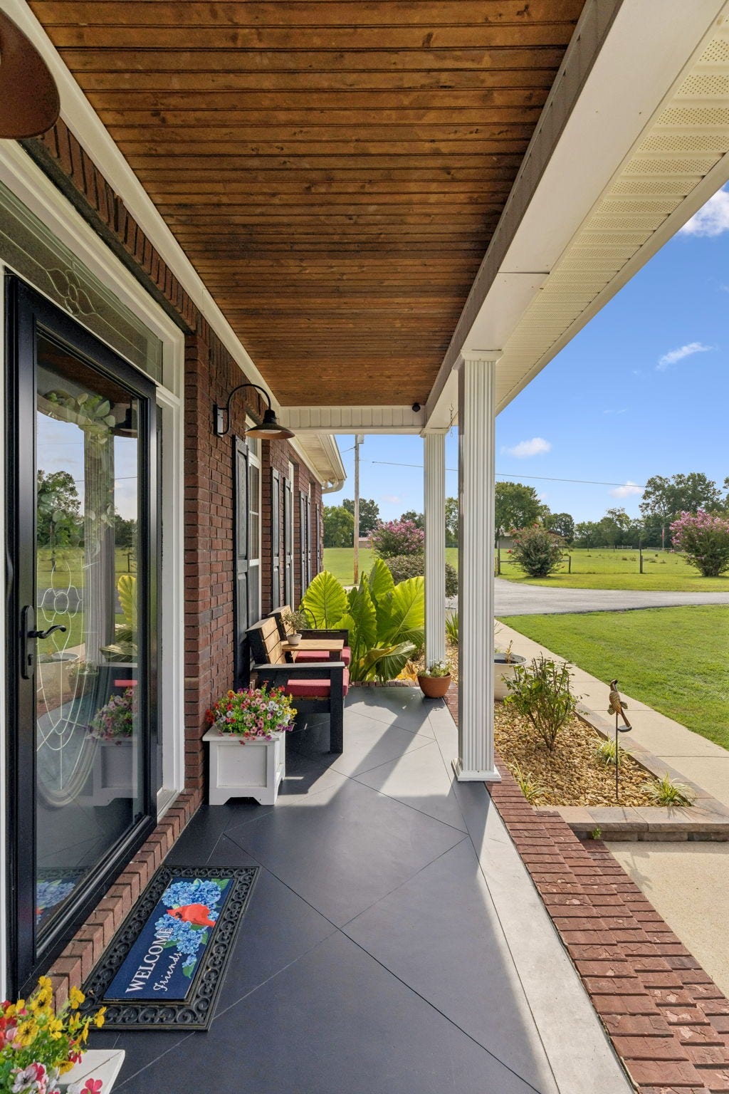 1420 S Berlin Rd, Lewisburg, TN 37091 1420 S Berlin Rd, Lewisburg, TN 37091
