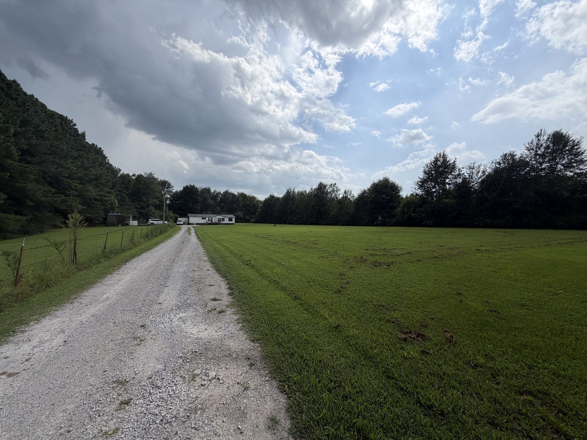 4148 Asbury Rd, Manchester, TN 37355 4148 Asbury Rd, Manchester, TN 37355