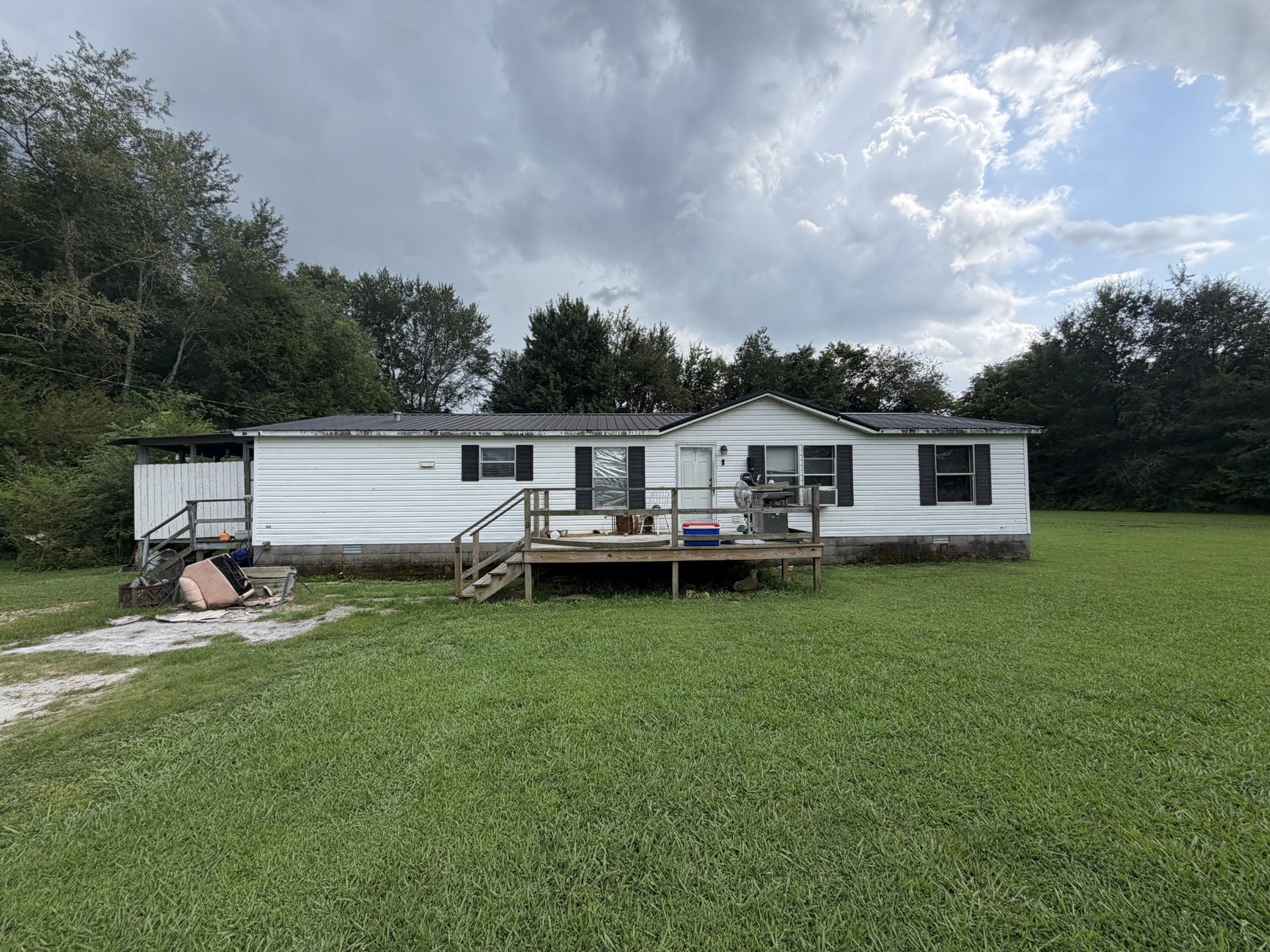 4148 Asbury Rd, Manchester, TN 37355 4148 Asbury Rd, Manchester, TN 37355