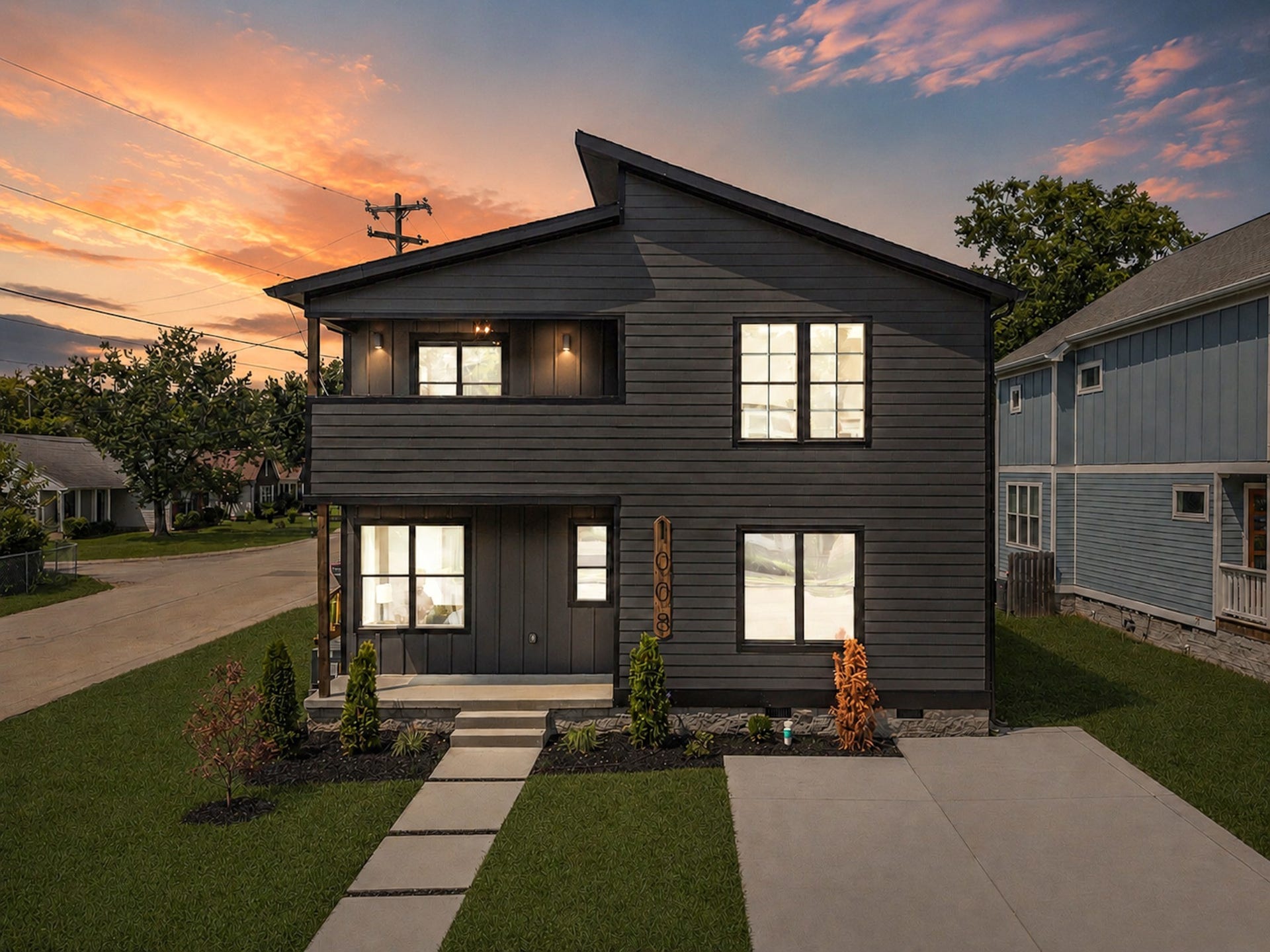 1008 Clay St, Nashville, TN 37208 1008 Clay St, Nashville, TN 37208