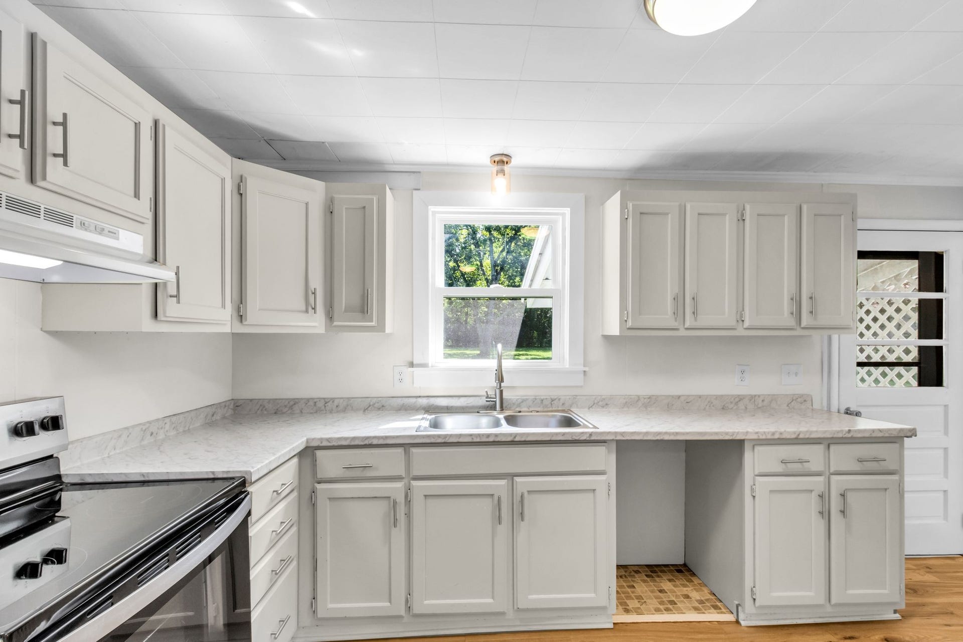 110 Juliet Ave, Murfreesboro, TN 37130 110 Juliet Ave, Murfreesboro, TN 37130