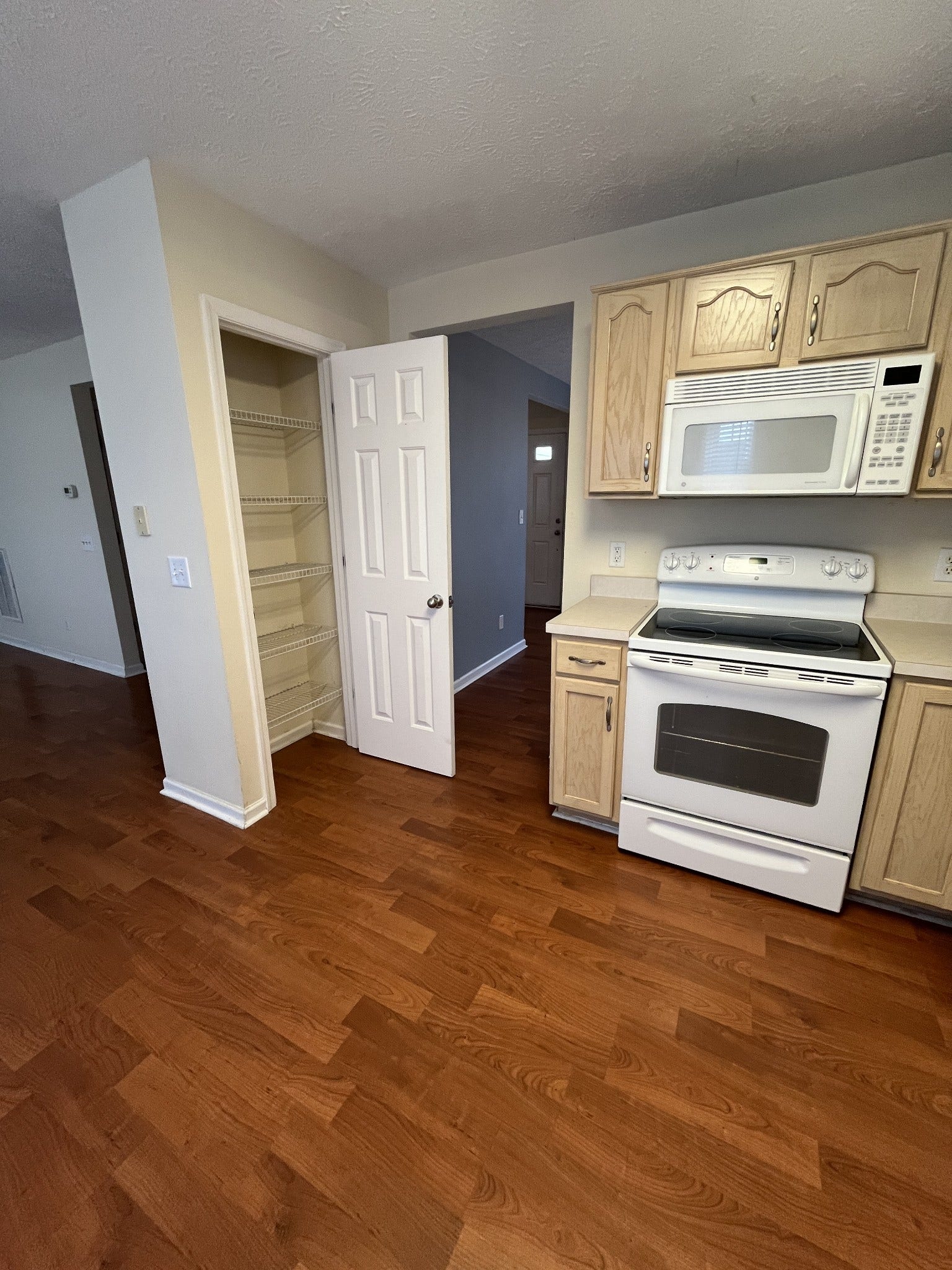 2630 River Meade Way, Nashville, TN 37214 2630 River Meade Way, Nashville, TN 37214