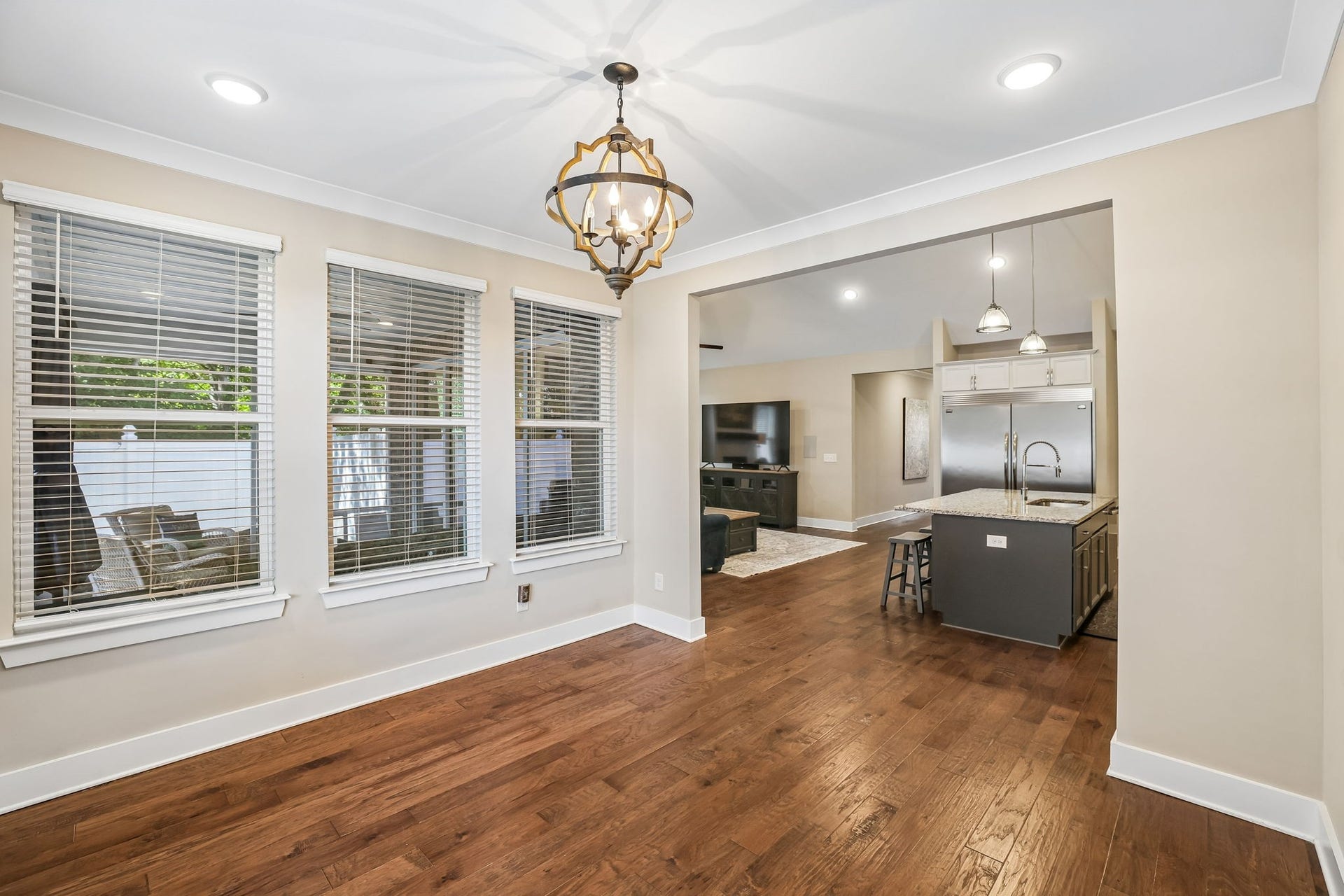 2604 Parkwood Dr, Murfreesboro, TN 37128