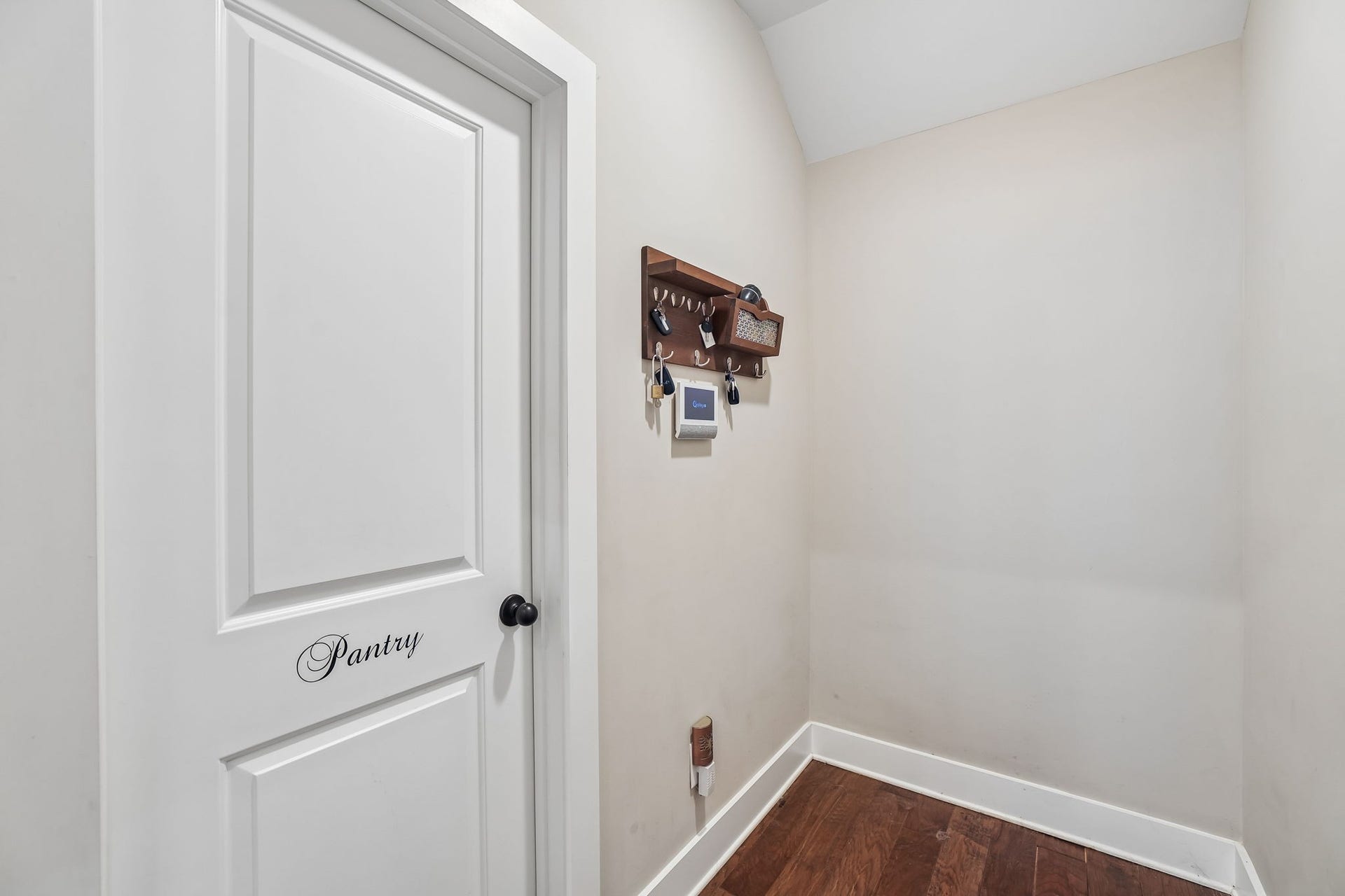 2604 Parkwood Dr, Murfreesboro, TN 37128