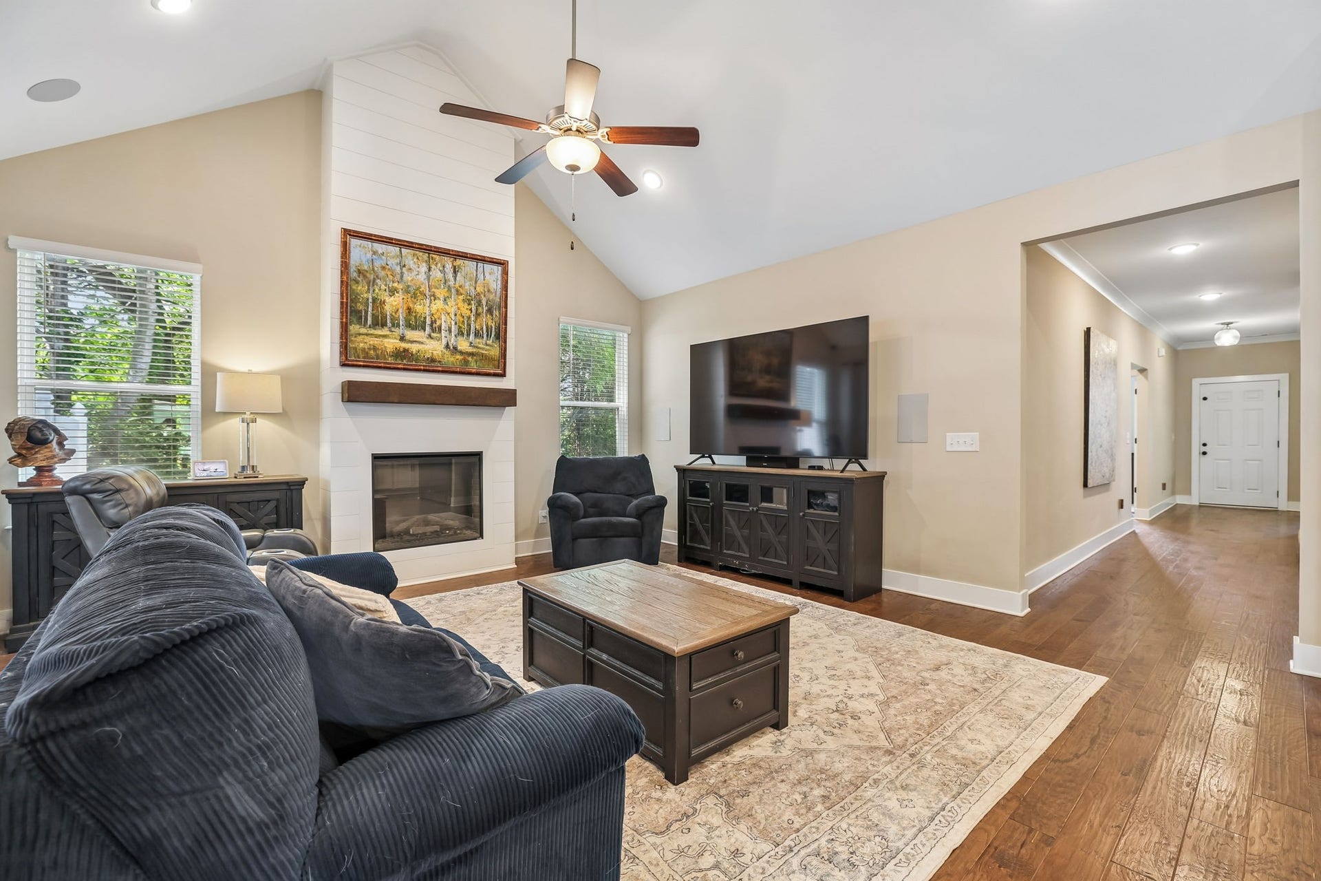 2604 Parkwood Dr, Murfreesboro, TN 37128