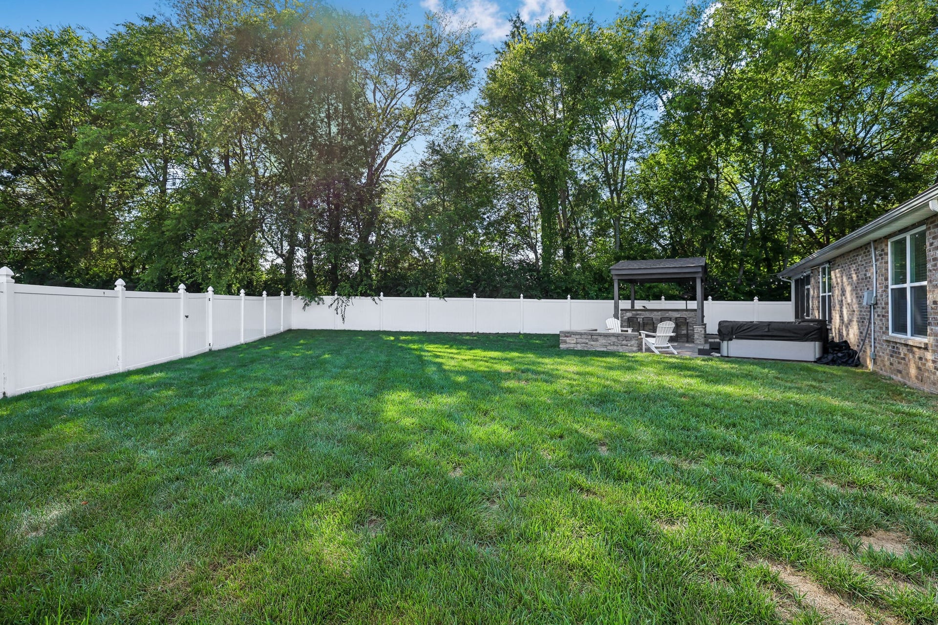 2604 Parkwood Dr, Murfreesboro, TN 37128