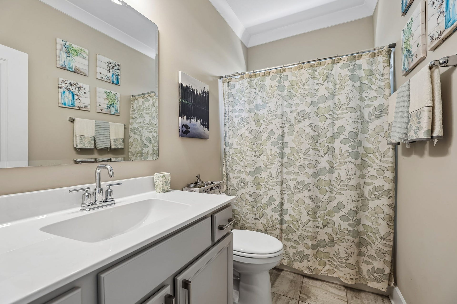 2604 Parkwood Dr, Murfreesboro, TN 37128