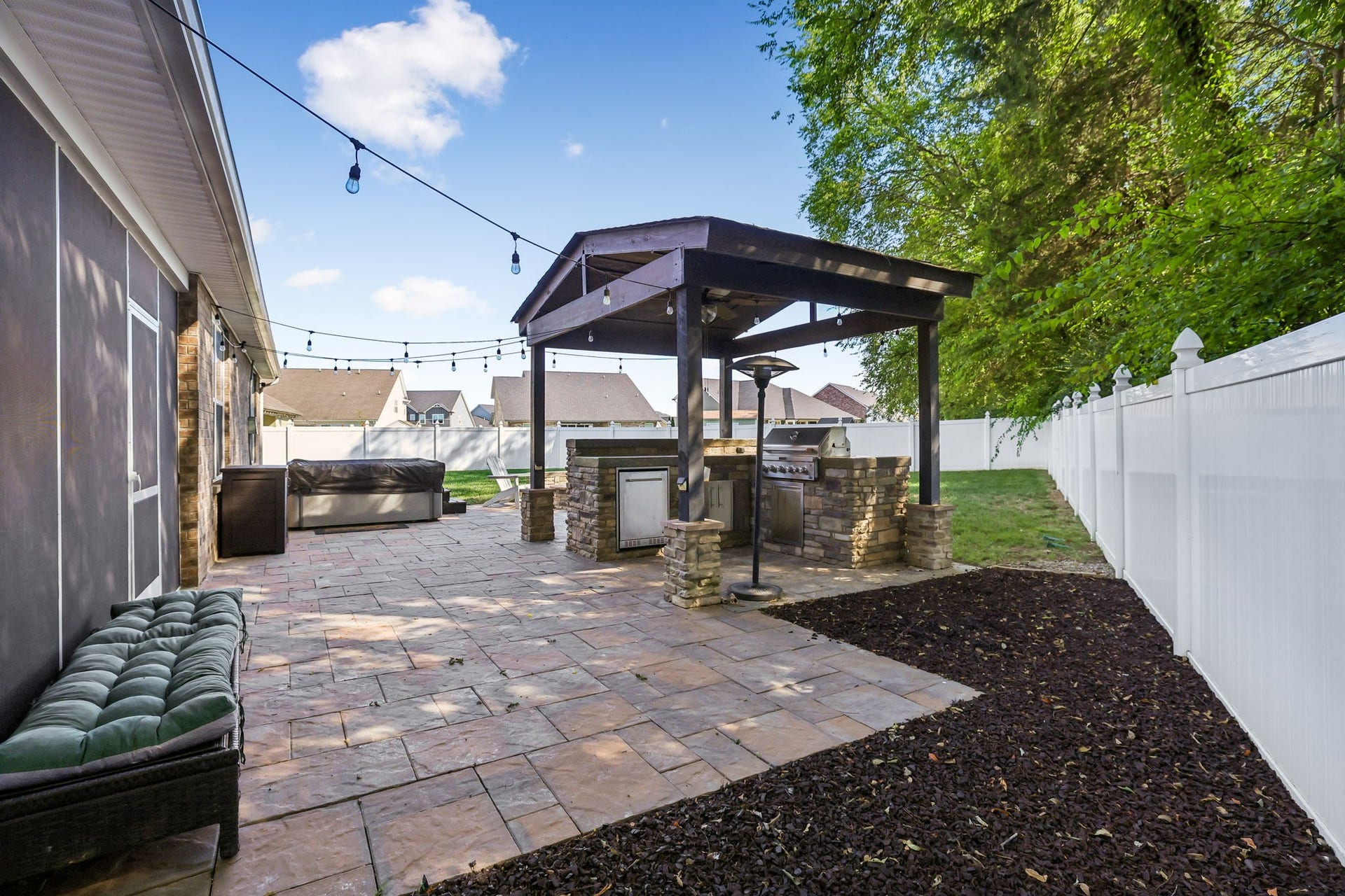 2604 Parkwood Dr, Murfreesboro, TN 37128