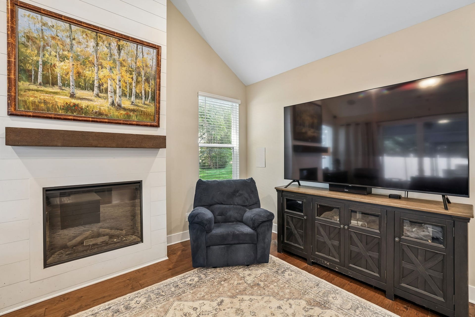 2604 Parkwood Dr, Murfreesboro, TN 37128