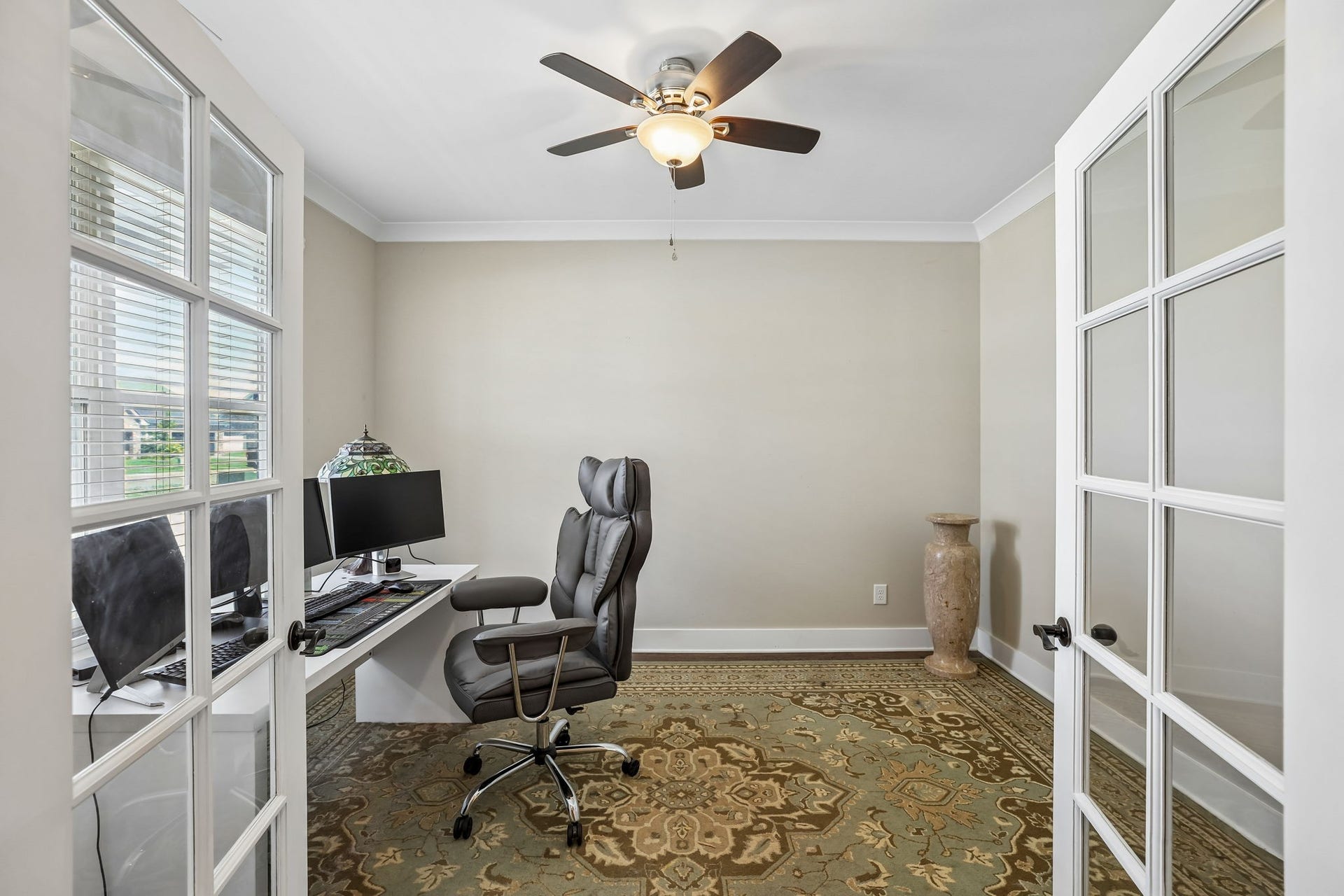 2604 Parkwood Dr, Murfreesboro, TN 37128