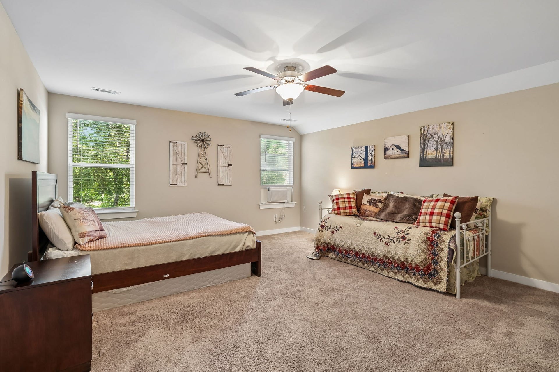 2604 Parkwood Dr, Murfreesboro, TN 37128