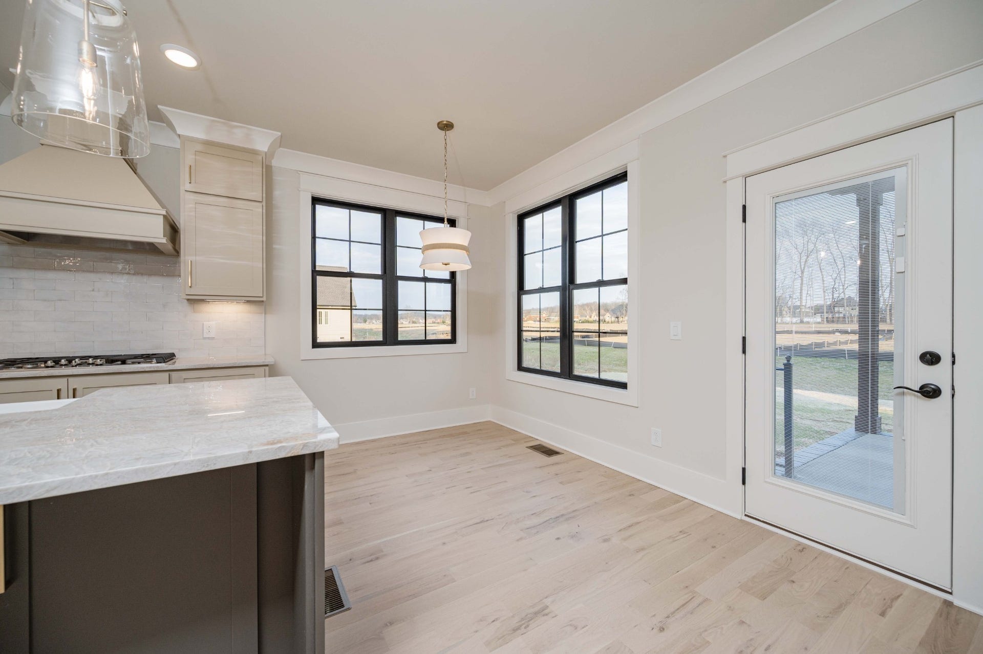 2829 Canfield Dr, Murfreesboro, TN 37128 2829 Canfield Dr, Murfreesboro, TN 37128